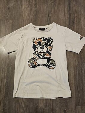 Adult Cream Graphic Tee with Camo Bear - Super Massive